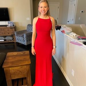 Open-back prom dress